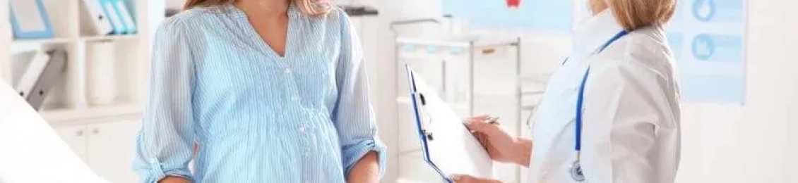 متى أبدأ متابعة الحمل؟ مع افضل دكتورة في المدينة المنورة