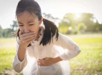 علاج القيء عند الأطفال 4 سنوات واهم اسبابه تعرف عليها