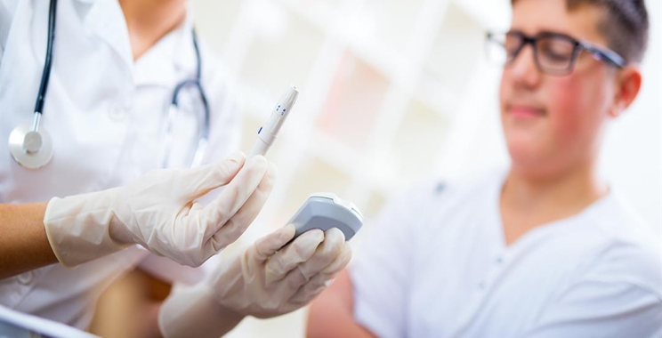 أعراض السكري عند الشباب: متى يجب زيارة الطبيب؟