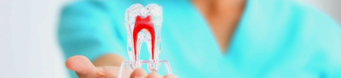 د.أحمد حسن افضل دكتور علاج التهاب العصب الضرس بالمدينة المنورة