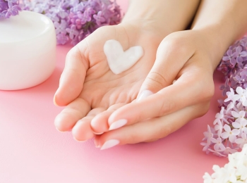 تفتيح المناطق الحساسة بالليزر وفوائدها في التخلص من المشكلة بدون ألم