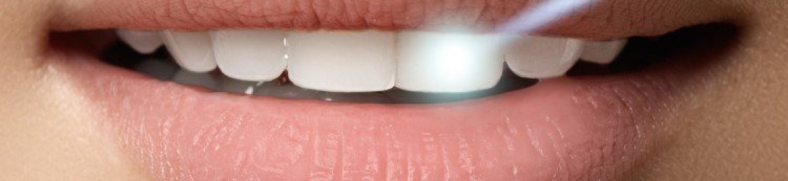 عيوب تلميع الأسنان وكيف يمكن تلافيها وأهم الفوائد مع مجمع الطب المتميز