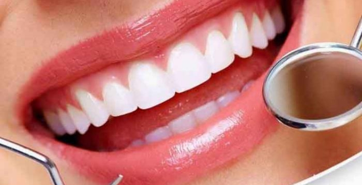 هل تلميع الأسنان مضر تعرف على التقنيات المتوفرة له وأسعارها وأفضلها ؟