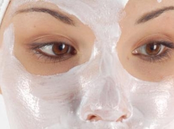 قناع تنظيف البشرة وما هي أهم الفوائد التي يقدمها للجمال والنضارة ؟