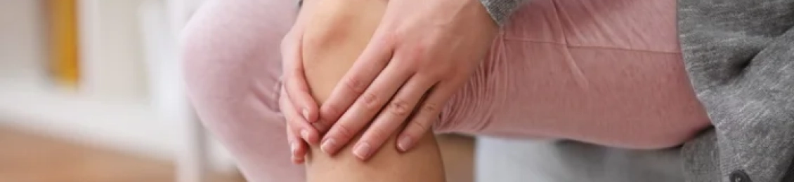 أسباب خشونة الركبة عند النساء وطرق العلاج