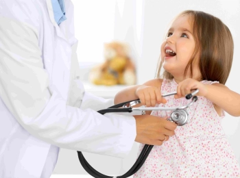 أفضل دكتور حساسية أطفال: كيف تختار الطبيب المناسب لطفلك؟