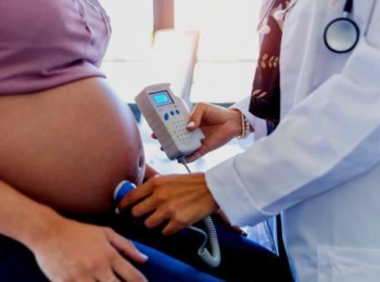 اشعة دوبلر للحامل وفوائدها مع مجمع الطب المتميز