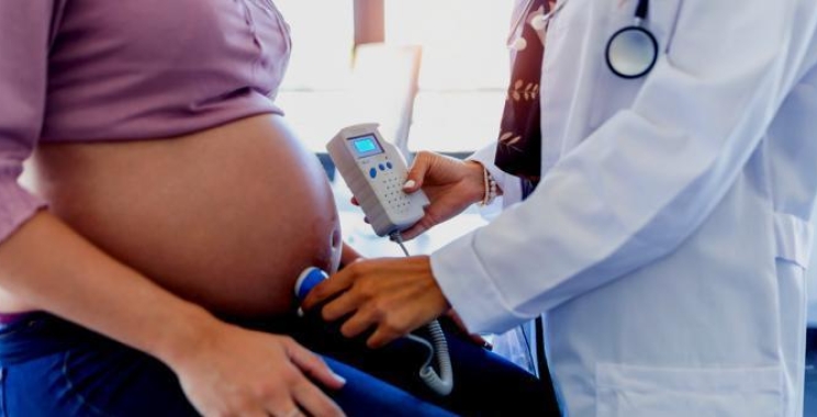 اشعة دوبلر للحامل وفوائدها مع مجمع الطب المتميز