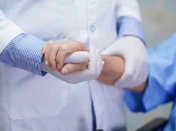 اقرب طبيب طوارئ في المدينة المنورة