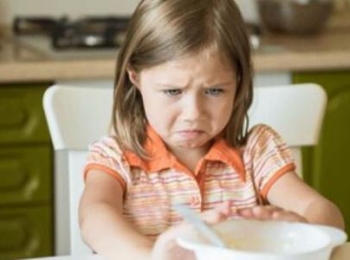 مضاعفات فقدان الشهية عند الأطفال وتأثير المشكلات النفسية على صحة الصغار