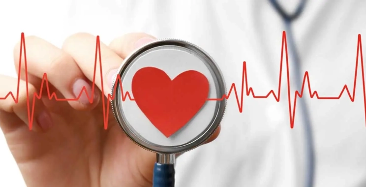 استشاري قلب في المدينة المنورة لمتابعة الحالات المزمنة بدقة