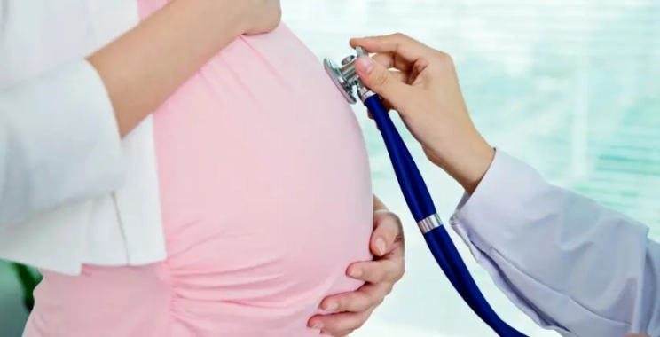 حجز كشف نساء وتوليد مع أفضل الأطباء لمتابعة شاملة