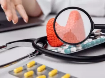 د.أحمد زيتوني: دكتور الغدد الصماء الأفضل في المدينة المنورة 