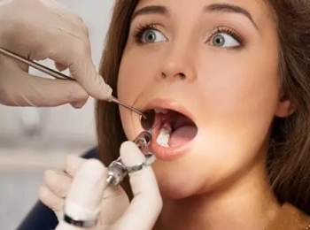 تجربتي مع بنج الأسنان في مجمع الطب المتميز بالمدينة المنورة