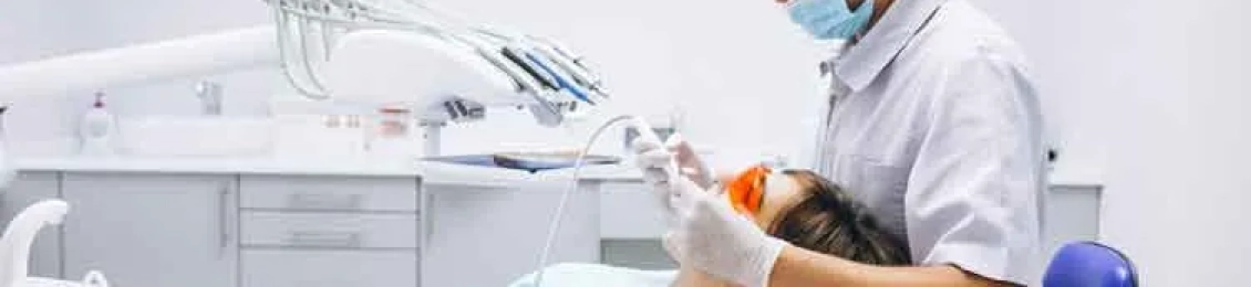 اهم تخصصات طب الاسنان بمجمع الطب المتميز بالمدينة المنورة 