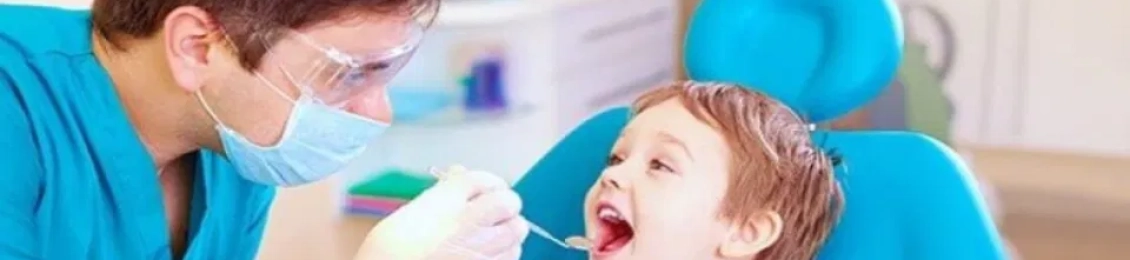 د.إبراهيم زيتوني افضل دكتور اسنان اطفال المدينة المنورة للتقويم السليم